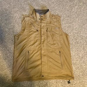 Columbia men’s adventure vest size XL.
